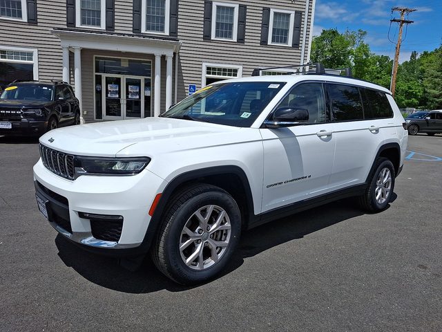 2021 Jeep Grand Cherokee L Limited 4WD photo