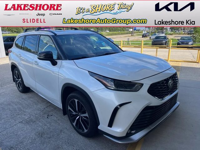 2021 Toyota Highlander XSE FWD photo