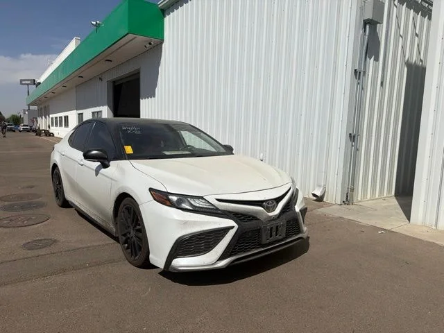2021 Toyota Camry XSE V6 FWD photo