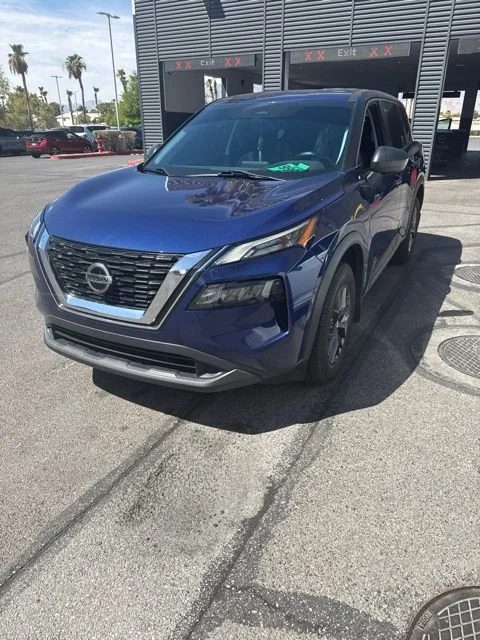 2021 Nissan Rogue S FWD photo
