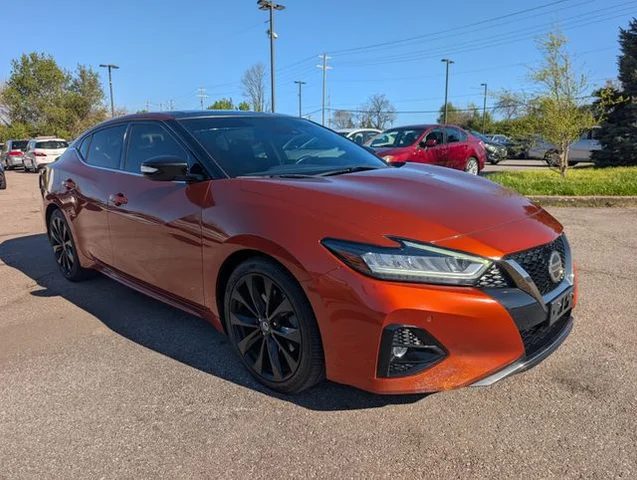 2019 Nissan Maxima SR FWD photo