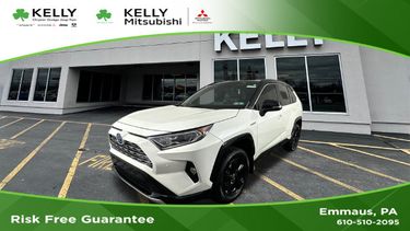 2021 Toyota RAV4 Hybrid XSE AWD photo