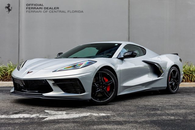 2021 Chevrolet Corvette 2LT RWD photo