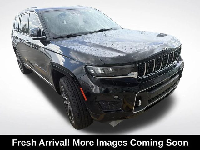 2021 Jeep Grand Cherokee L Overland 4WD photo