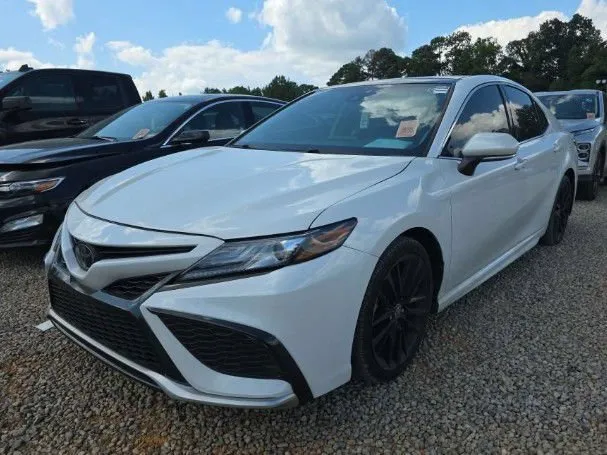 2021 Toyota Camry XSE FWD photo
