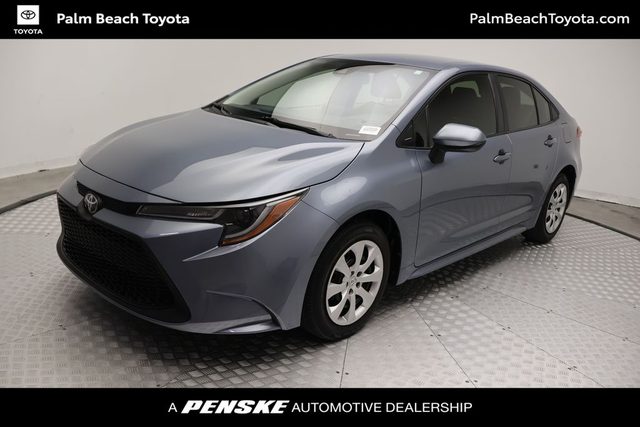 2022 Toyota Corolla LE FWD photo