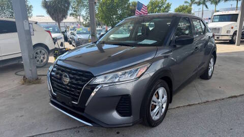 2021 Nissan Kicks S FWD photo