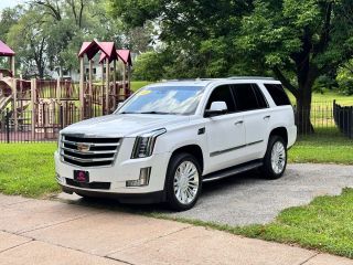 2018 Cadillac Escalade Premium Luxury 4WD photo