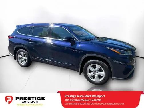 2021 Toyota Highlander LE AWD photo