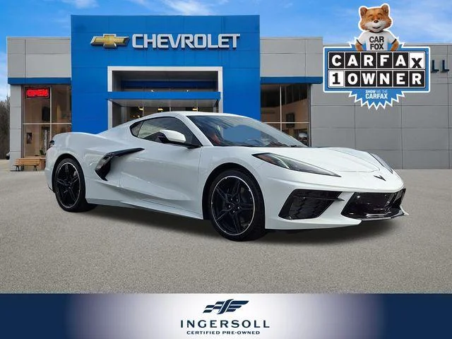 2021 Chevrolet Corvette 2LT RWD photo