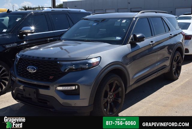 2021 Ford Explorer ST 4WD photo