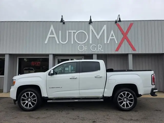 2021 GMC Canyon 4WD Denali 4WD photo