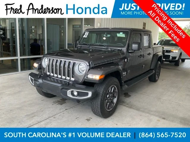 2021 Jeep Gladiator Overland 4WD photo