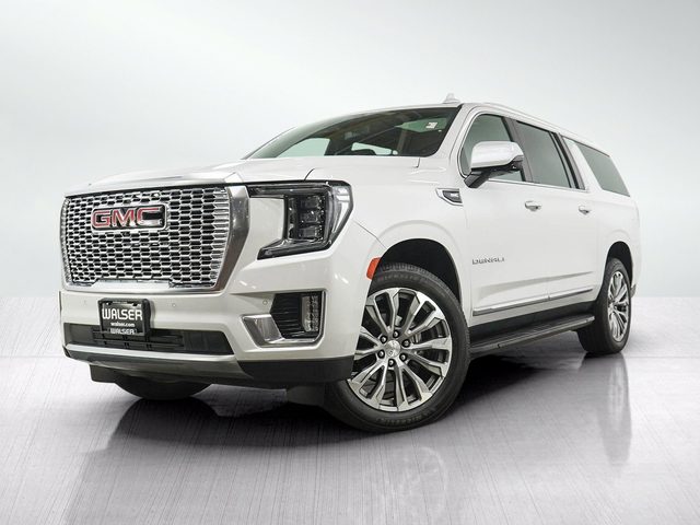 2021 GMC Yukon XL Denali 4WD photo