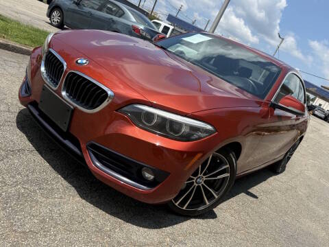 2019 BMW 2 Series 230i RWD photo