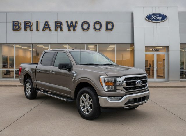 2021 Ford F-150 XLT 4WD photo