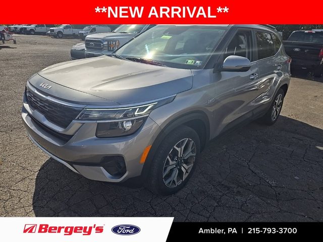2022 Kia Seltos EX AWD photo