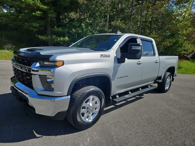 2021 Chevrolet Silverado 2500HD LT 4WD photo