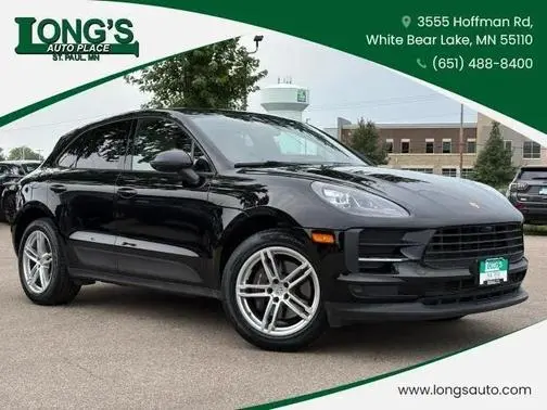 2021 Porsche Macan AWD photo
