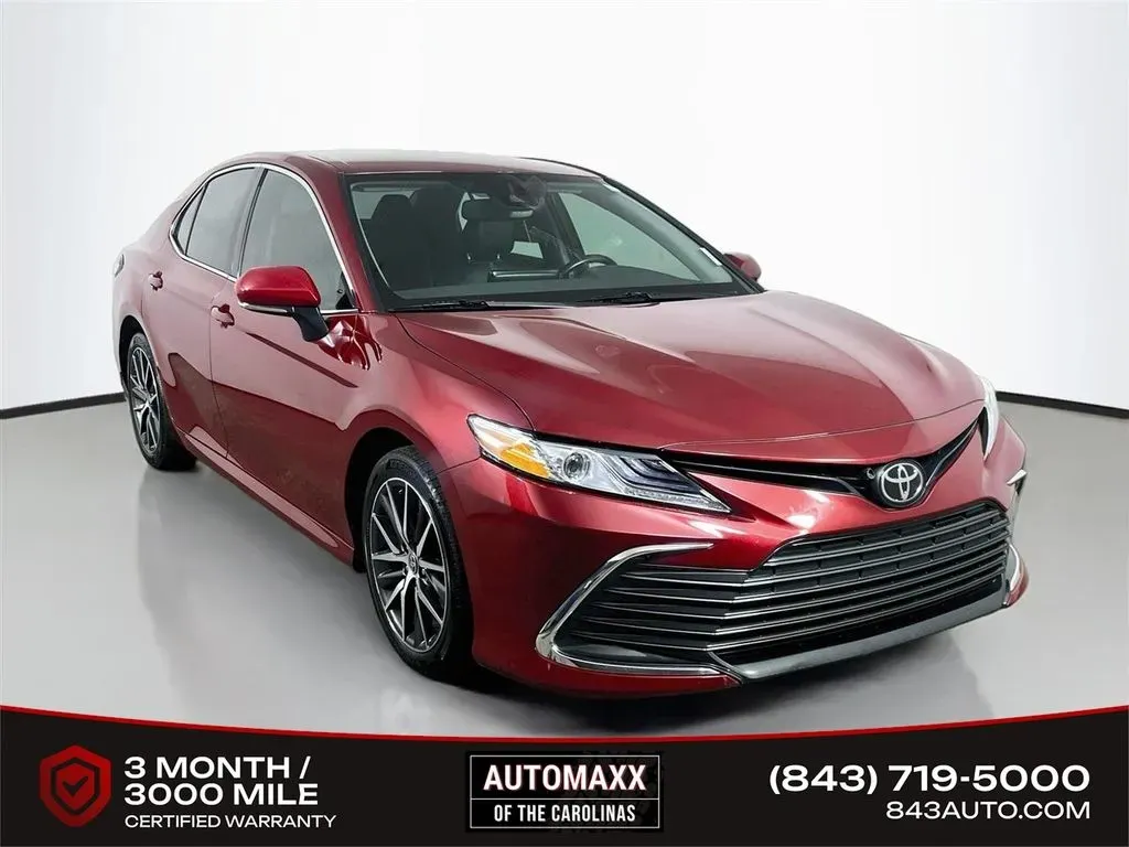 2021 Toyota Camry XLE FWD photo