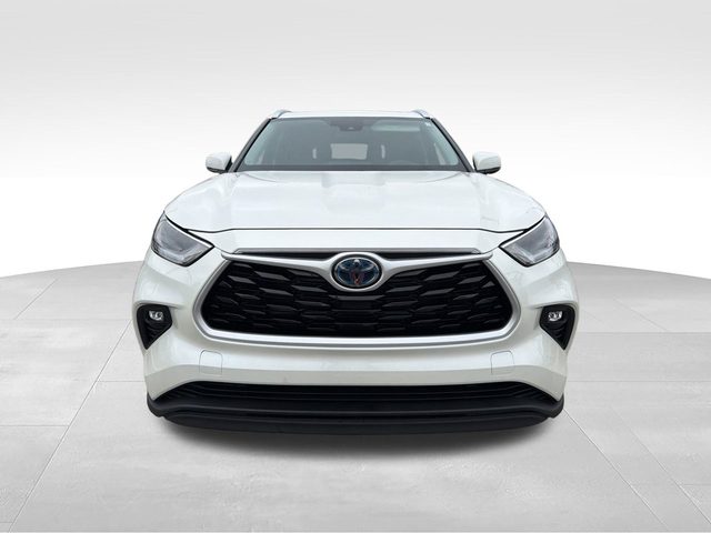 2021 Toyota Highlander Hybrid XLE AWD photo