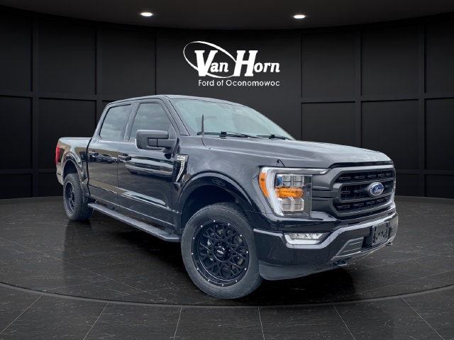 2021 Ford F-150 XLT 4WD photo