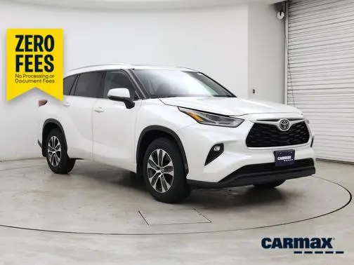 2021 Toyota Highlander XLE AWD photo