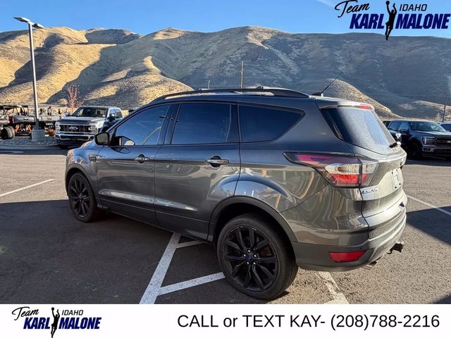 2017 Ford Escape Titanium 4WD photo