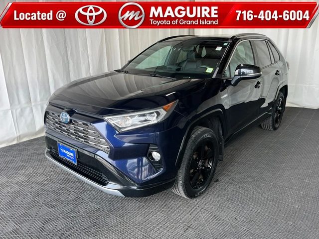 2021 Toyota RAV4 Hybrid XSE AWD photo