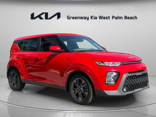 2022 Kia Soul EX FWD photo