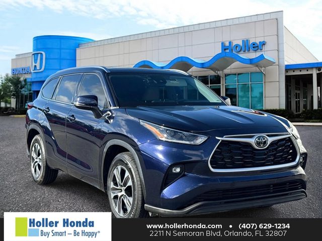 2021 Toyota Highlander XLE FWD photo