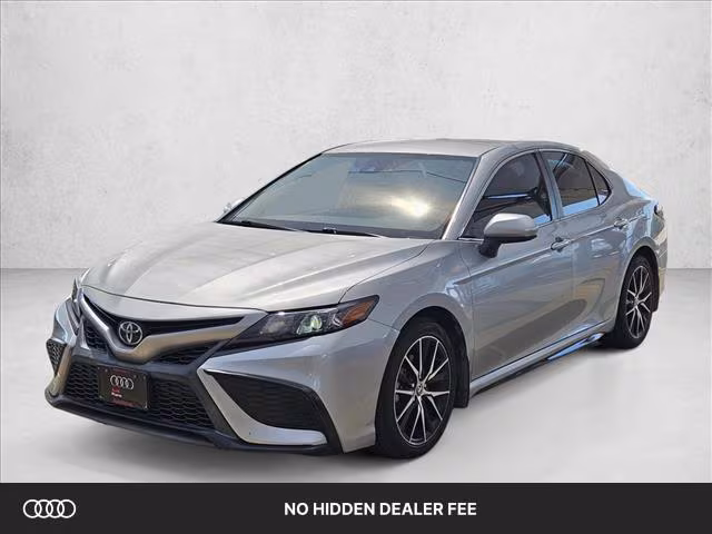 2021 Toyota Camry SE FWD photo