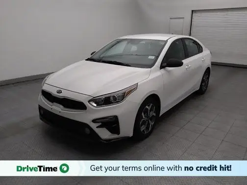 2021 Kia Forte LXS FWD photo