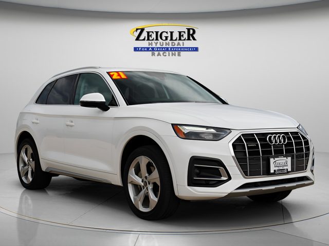 2021 Audi Q5 Premium Plus AWD photo