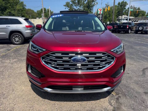 2019 Ford Edge Titanium AWD photo