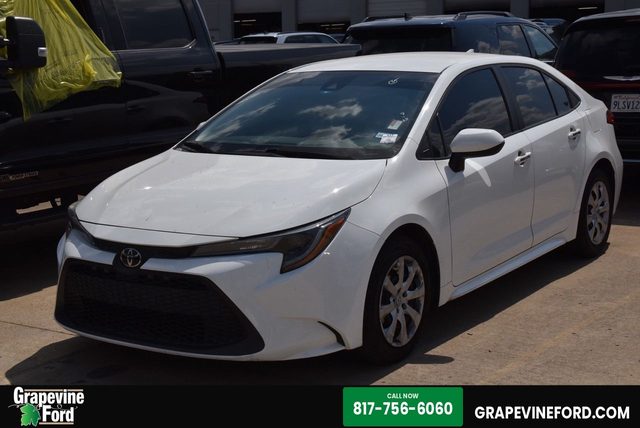 2021 Toyota Corolla LE FWD photo