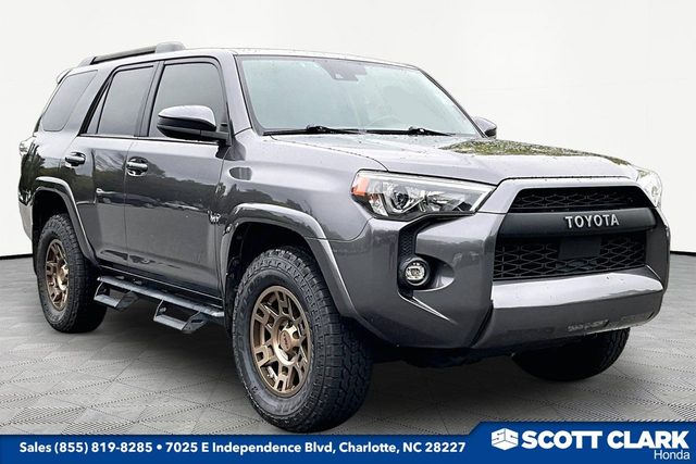 2021 Toyota 4Runner SR5 4WD photo