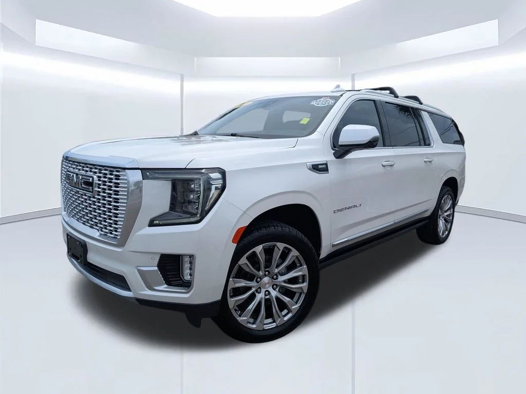 2021 GMC Yukon XL Denali 4WD photo