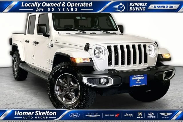 2021 Jeep Gladiator Overland 4WD photo