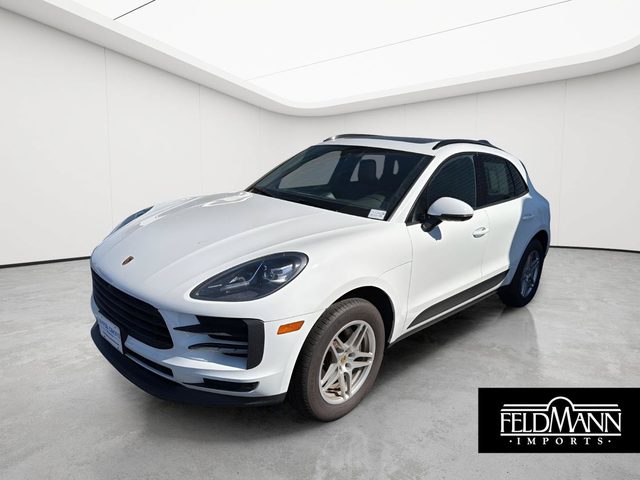 2021 Porsche Macan AWD photo