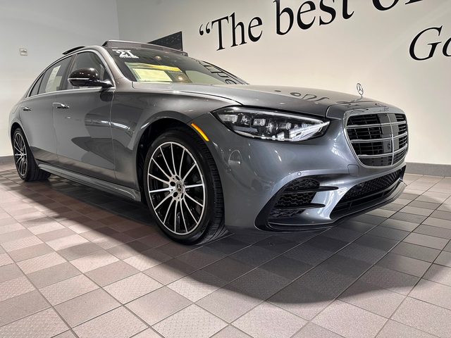 2021 Mercedes-Benz S-Class S 580 AWD photo