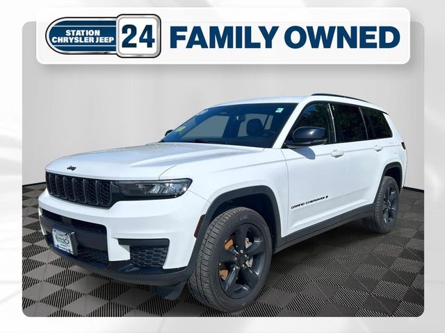 2021 Jeep Grand Cherokee L Altitude 4WD photo