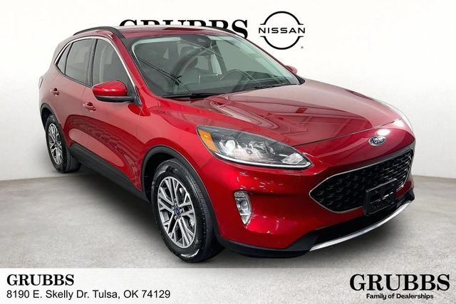 2021 Ford Escape SEL FWD photo