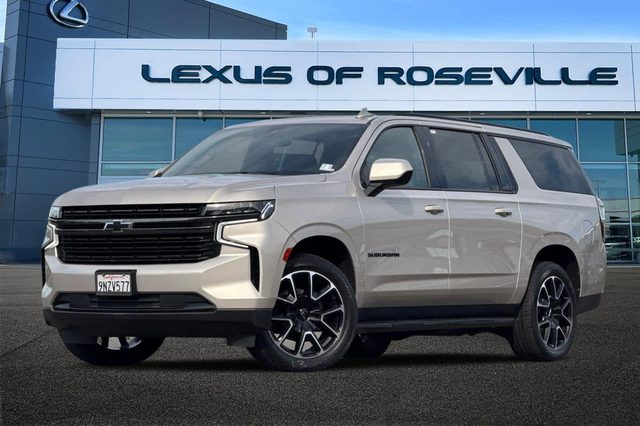 2021 Chevrolet Suburban RST 4WD photo