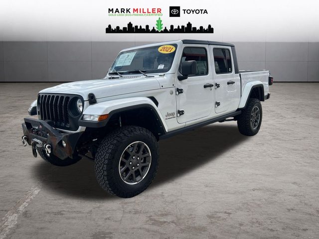 2021 Jeep Gladiator Overland 4WD photo