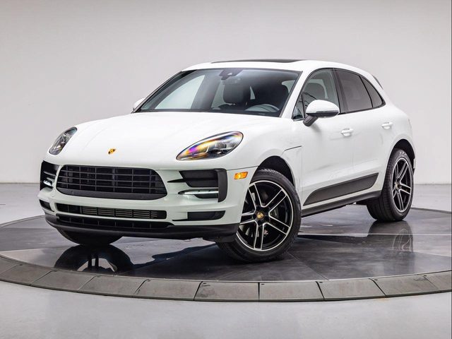 2021 Porsche Macan AWD photo