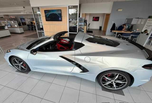 2021 Chevrolet Corvette 3LT RWD photo