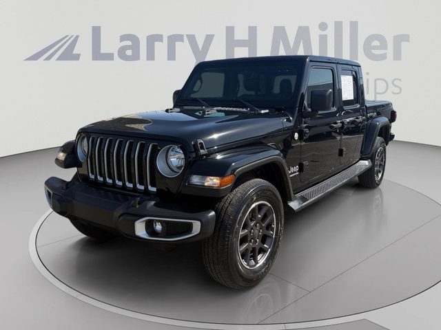 2021 Jeep Gladiator Overland 4WD photo