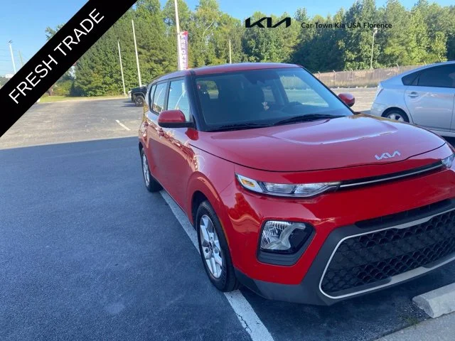 2022 Kia Soul LX FWD photo