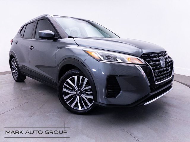 2021 Nissan Kicks SV FWD photo